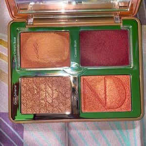 Natasha Denona Bloom Blush and Glow Cheek Palette
